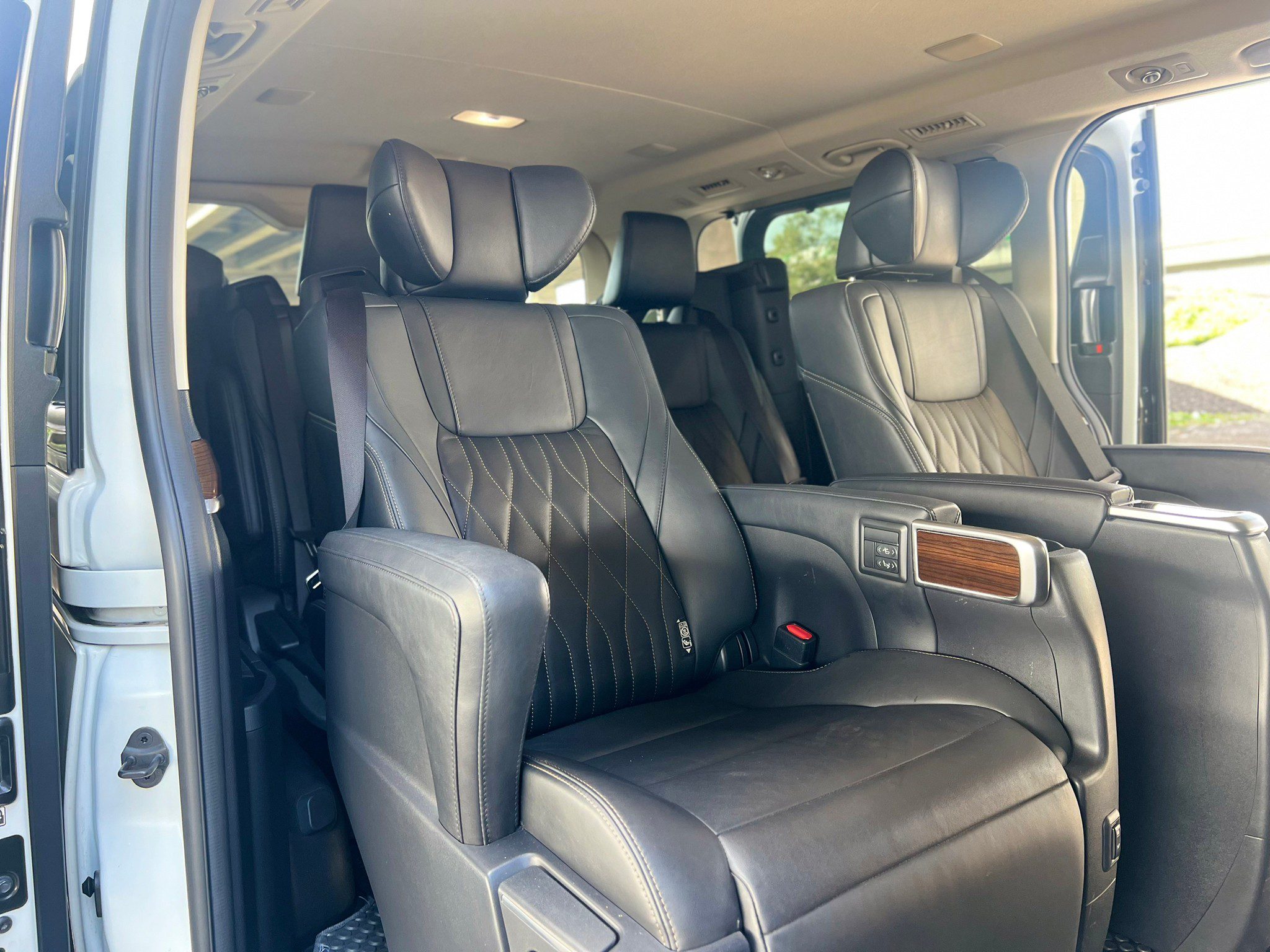 2019 Toyota Majesty Grande