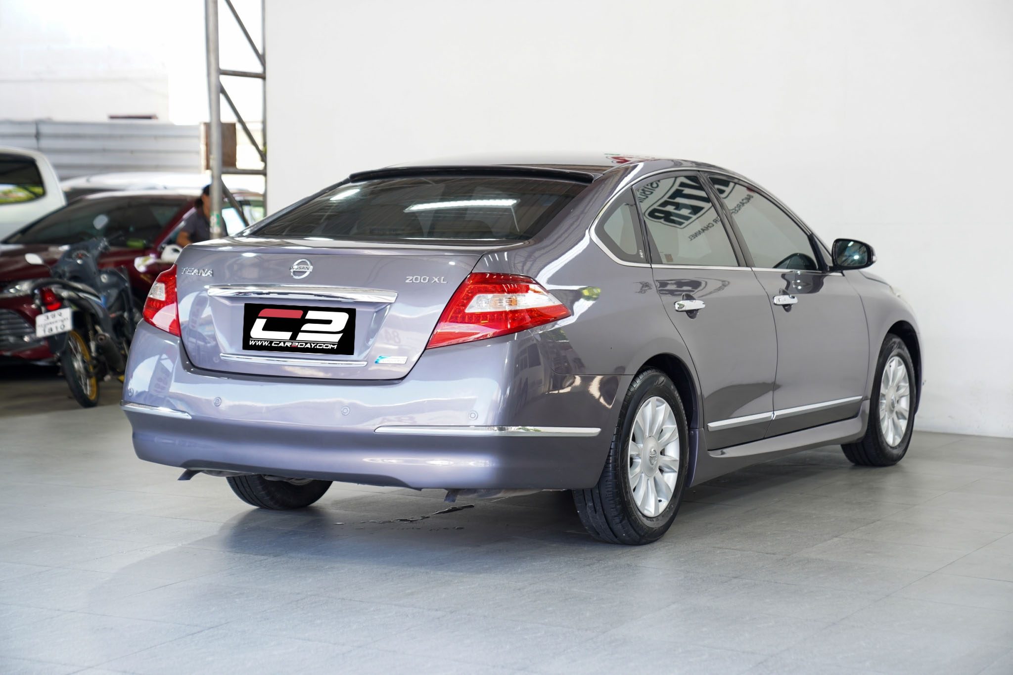 NISSAN TEANA 2.0 XL AT