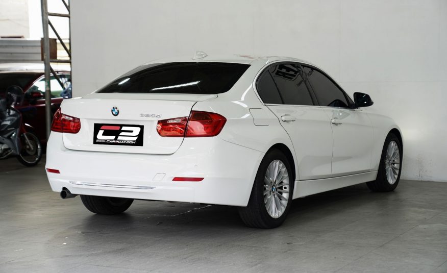 BMW 320d 2.0 LUXURY AT