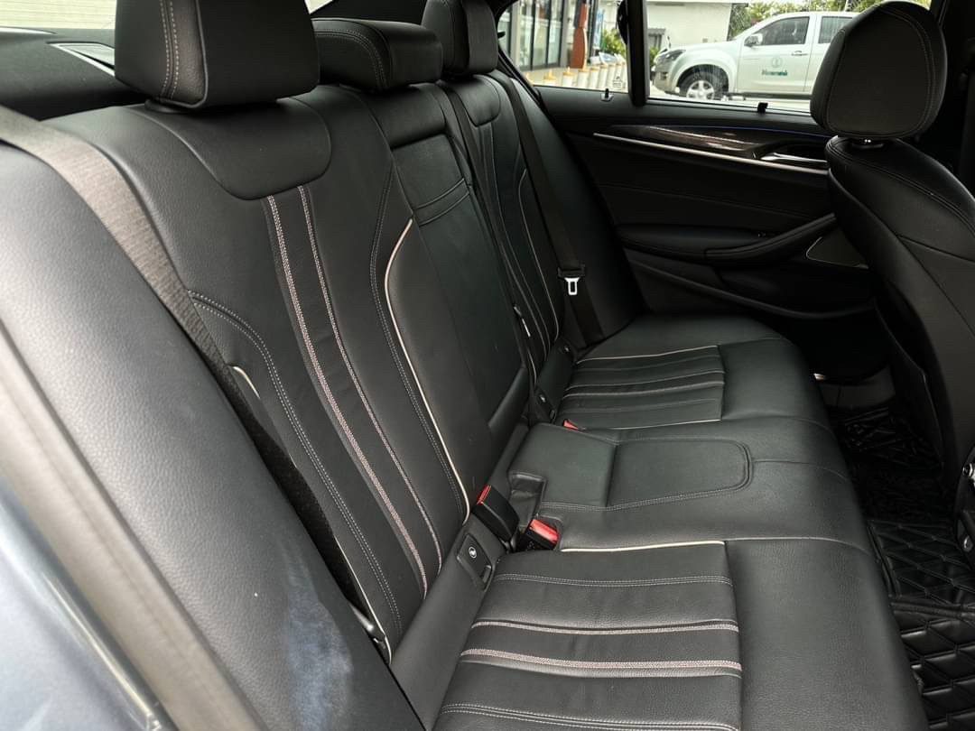 2021 BMW 530e M Sport LCI