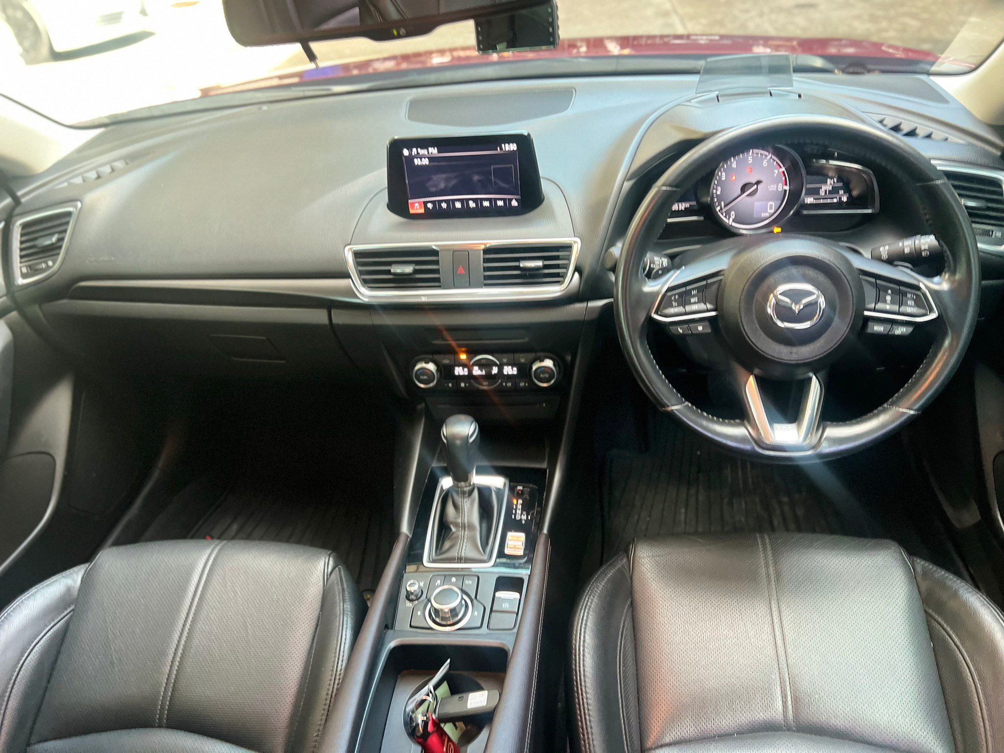 2019 MAZDA 3 2.0SP