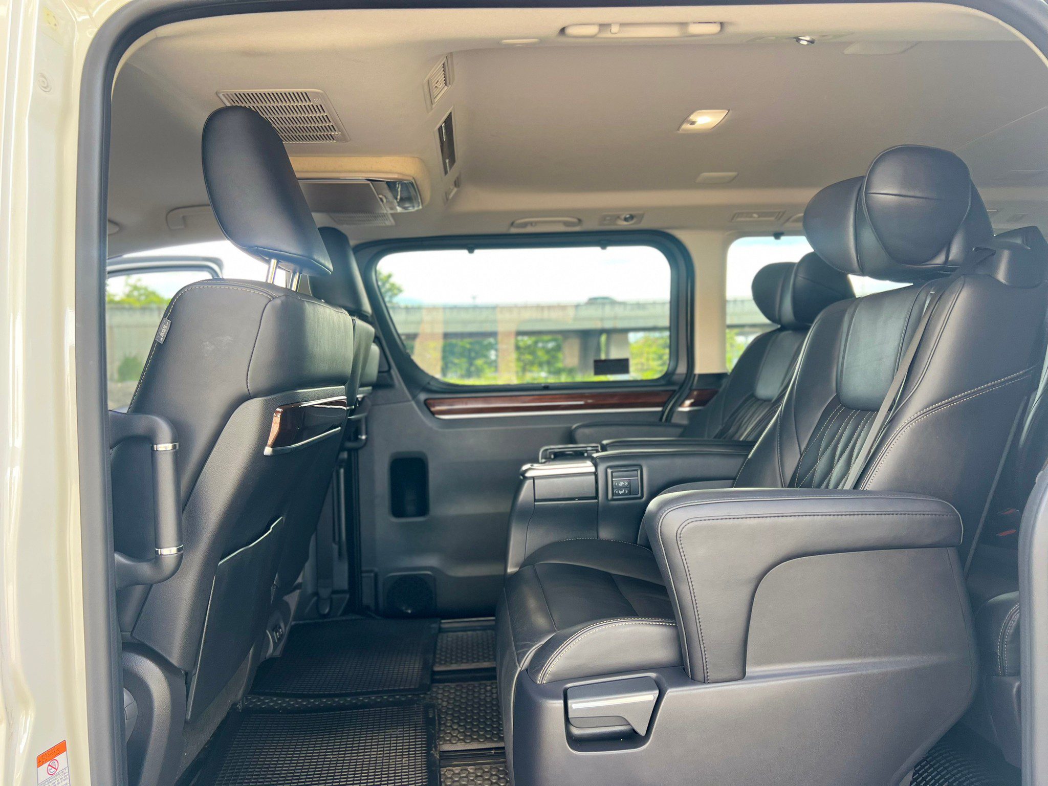 2019 Toyota Majesty Grande