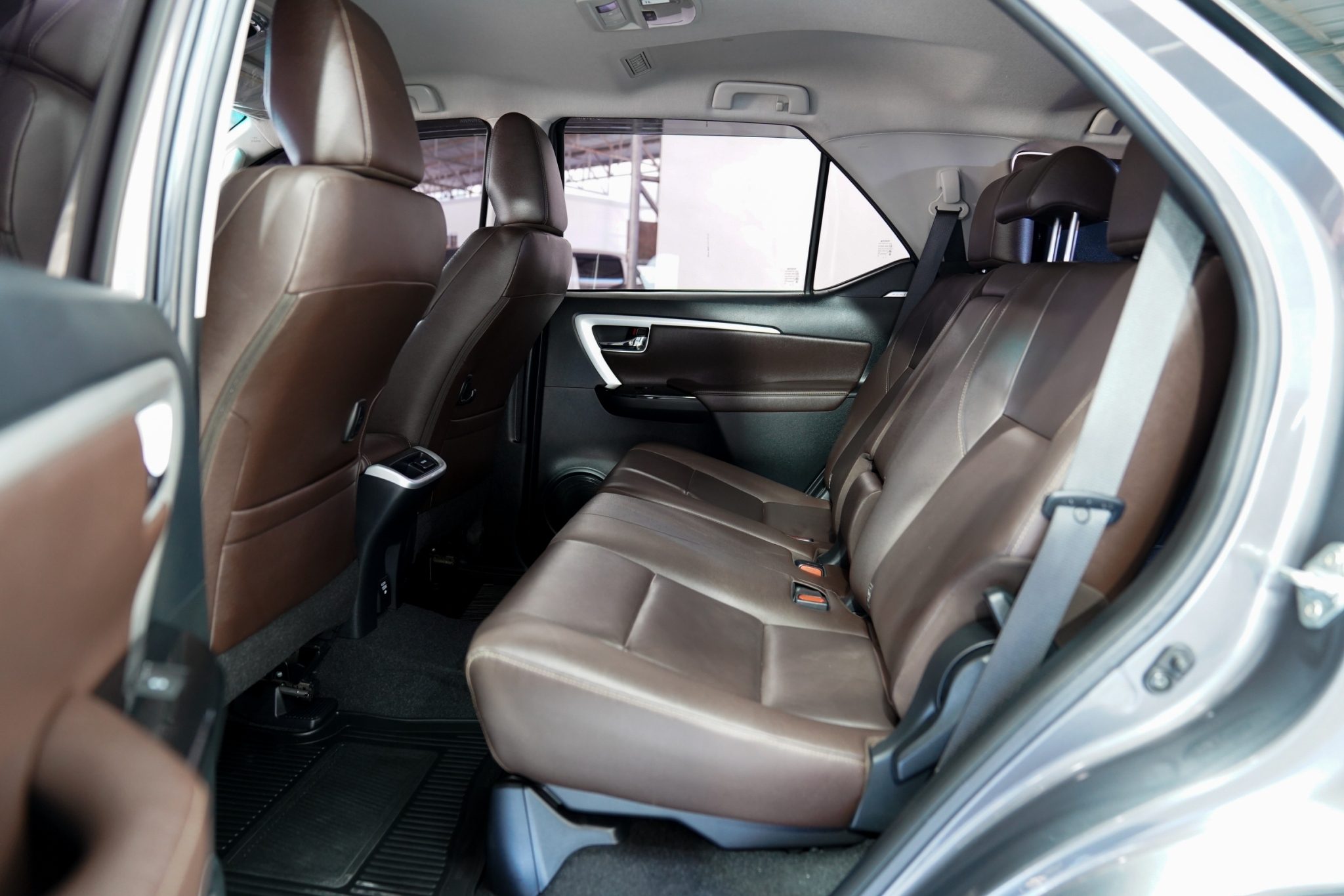 2019 TOYOTA FORTUNER 2.4 V SIGMA 4 AT/4WD