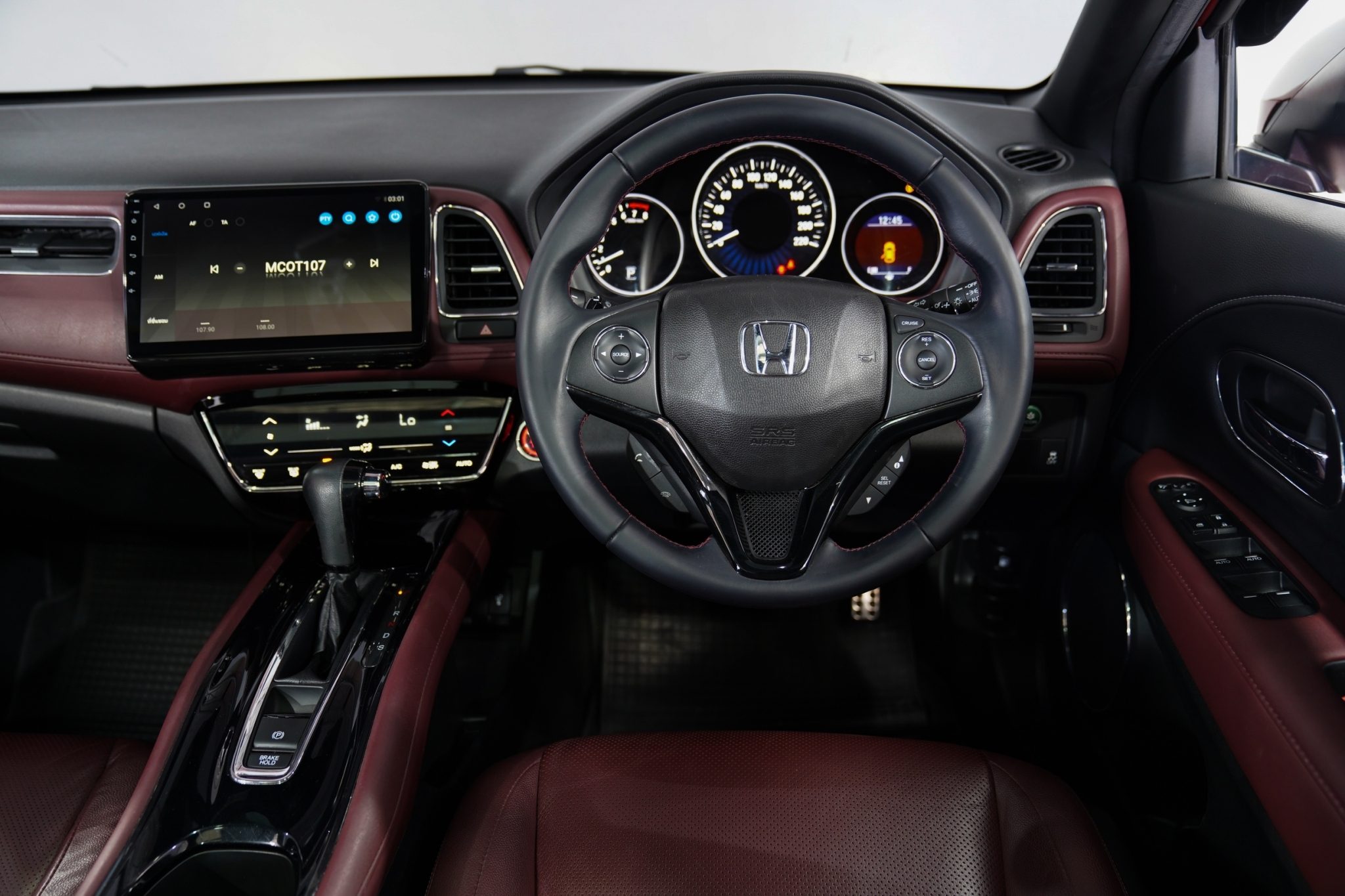 2019 HONDA HRV 1.8 RS AT