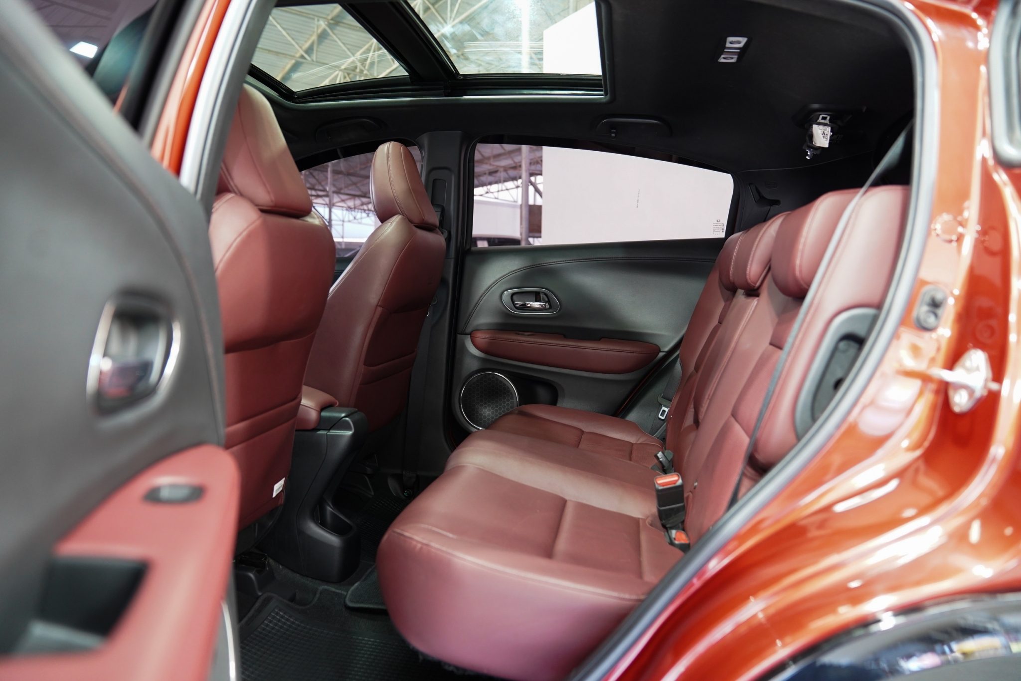 2019 HONDA HRV 1.8 RS AT