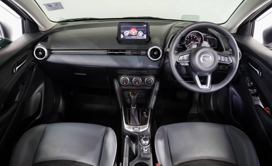 2020 MAZDA MAZDA2 SEDAN 1.3 S LEATHER AT