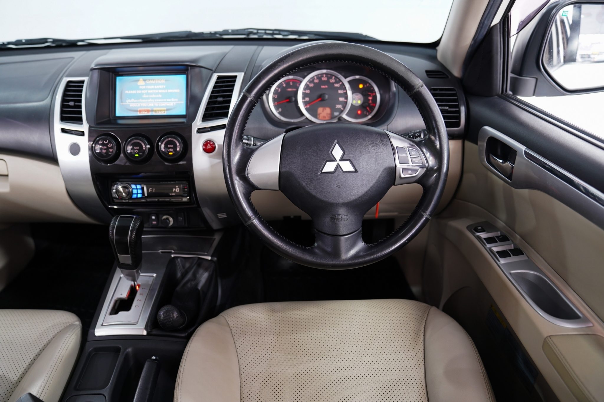 2010 MITSUBISHI PAJERO SPORT 3.2 GT AT/4WD