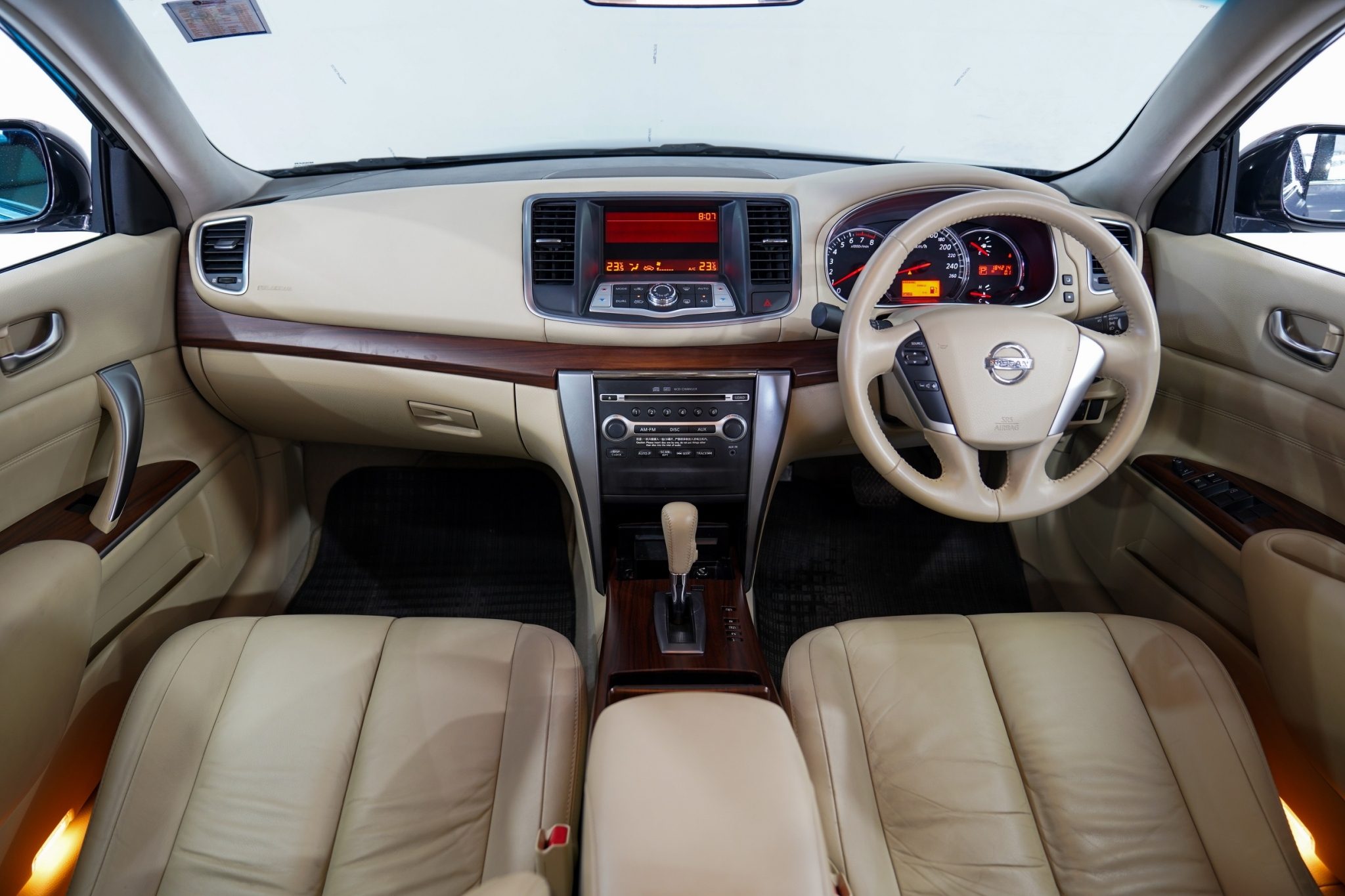 NISSAN TEANA 2.0 XL AT