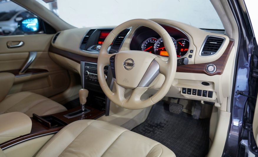 NISSAN TEANA 2.0 XL AT