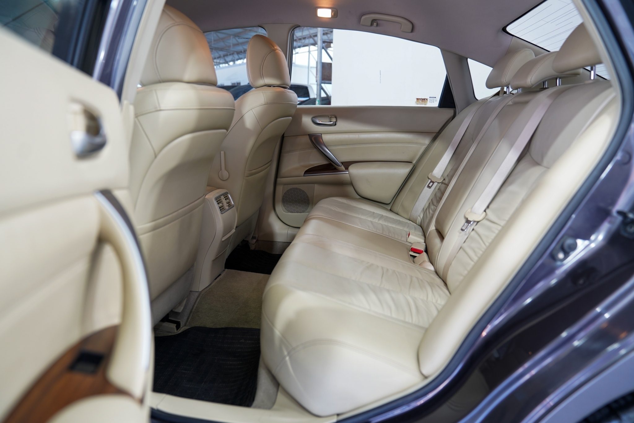 NISSAN TEANA 2.0 XL AT