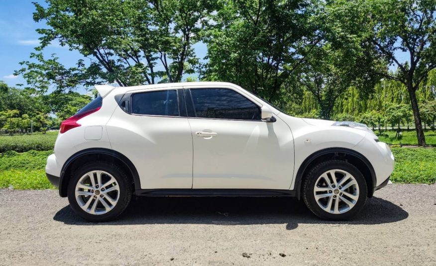 2014 NISSAN JUKE 1.6 V