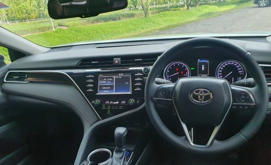 2019 TOYOTA CAMRY 2.0 G