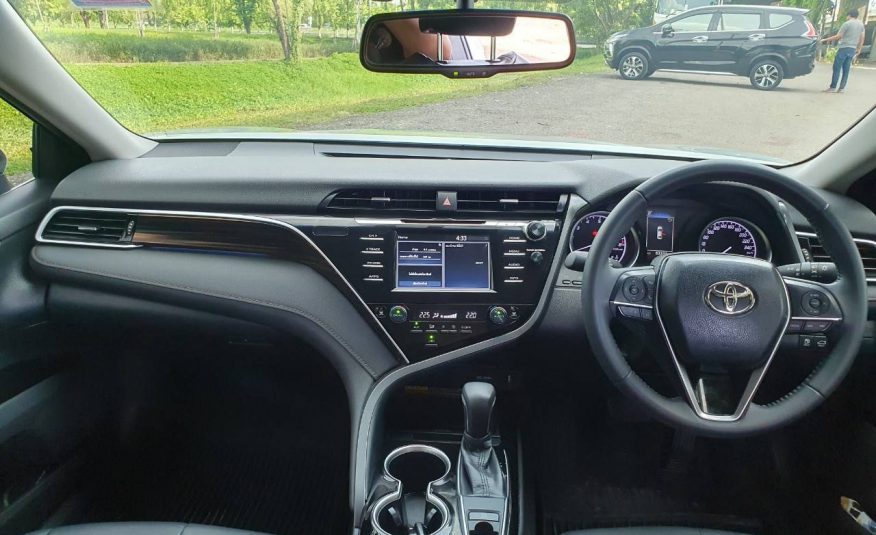 2019 TOYOTA CAMRY 2.0 G