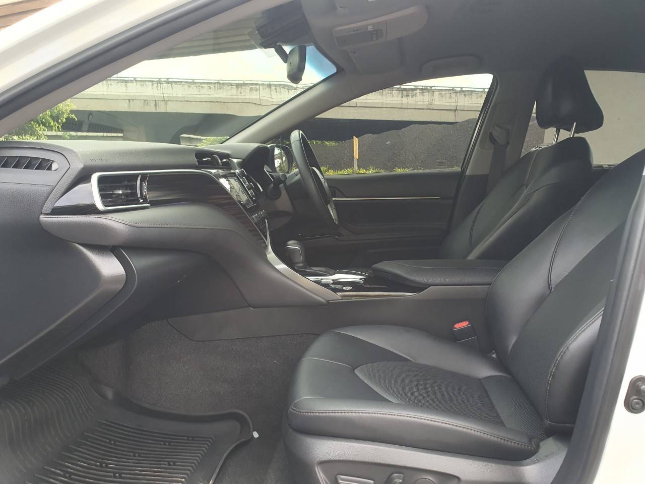 2019 TOYOTA CAMRY 2.0 G