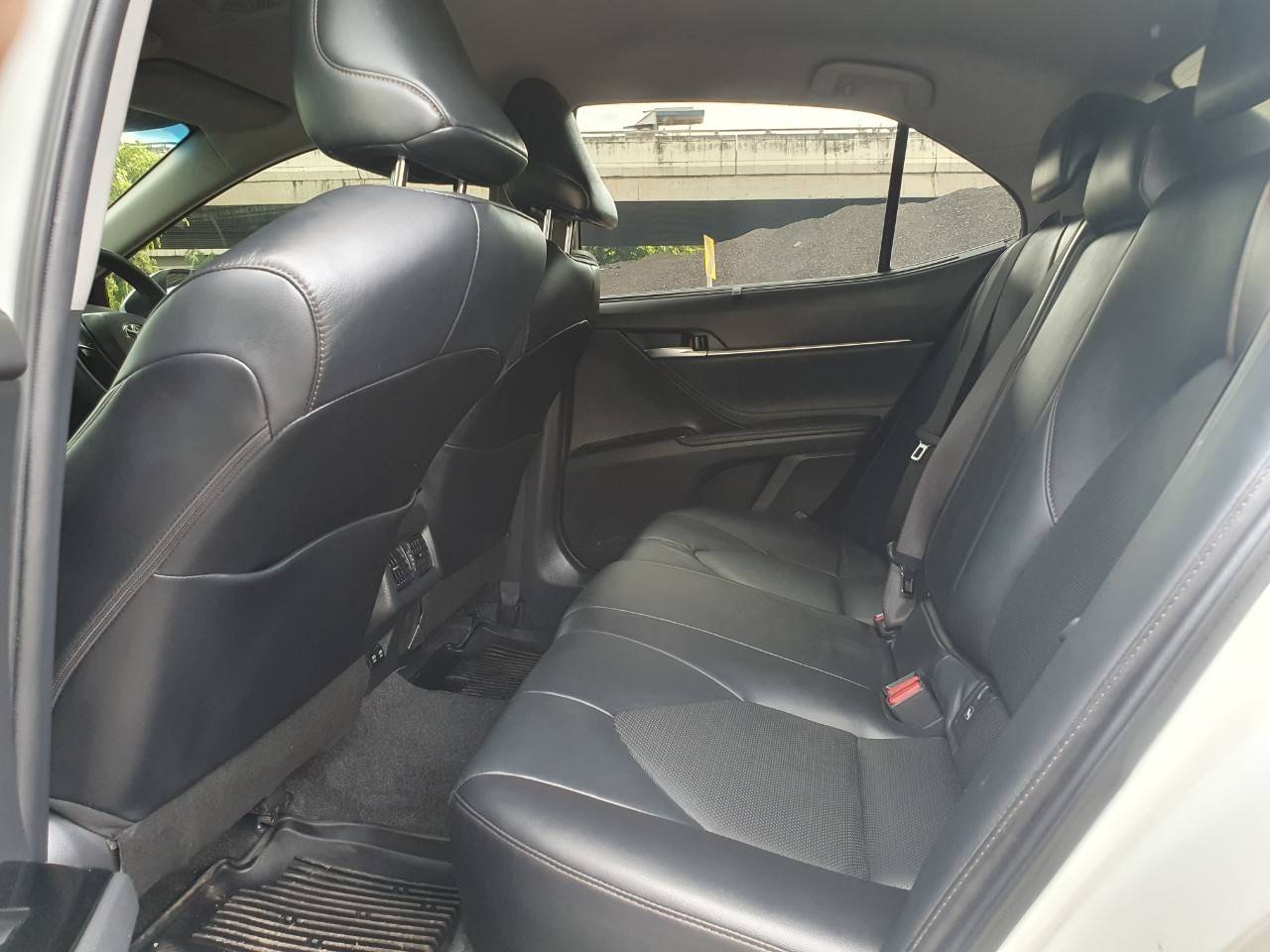 2019 TOYOTA CAMRY 2.0 G