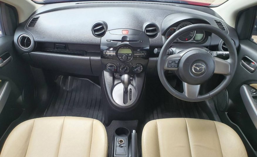 2012 MAZDA MAZDA2 1.5 Maxx