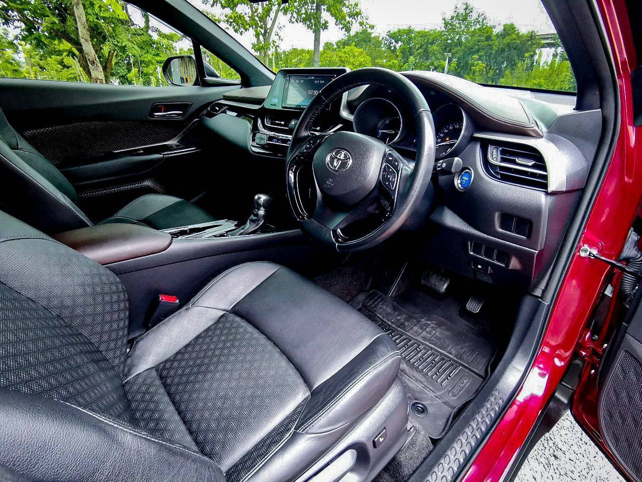 2019 TOYOTA CHR 1.8 Mid