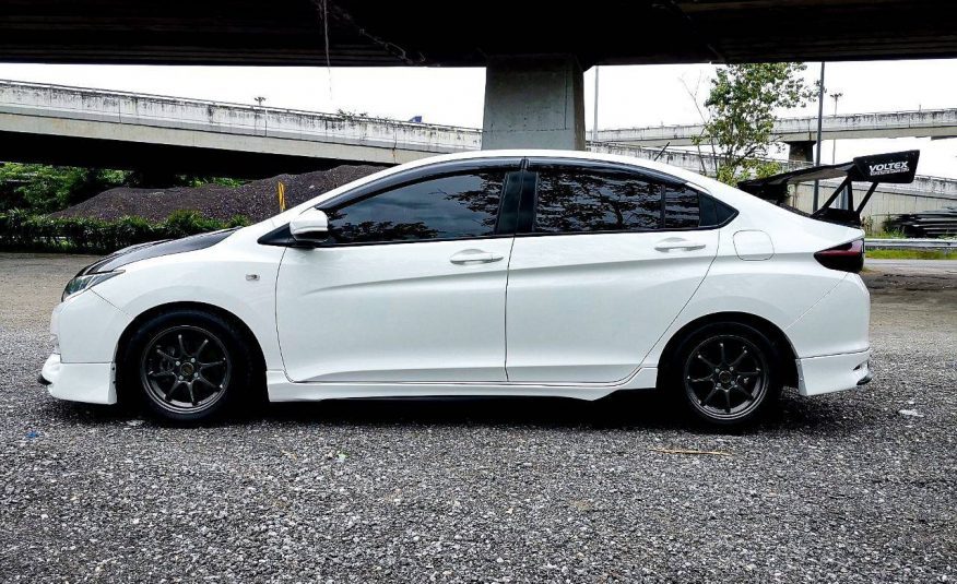 2015 HONDA CITY 1.5 S i-VTEC CNG