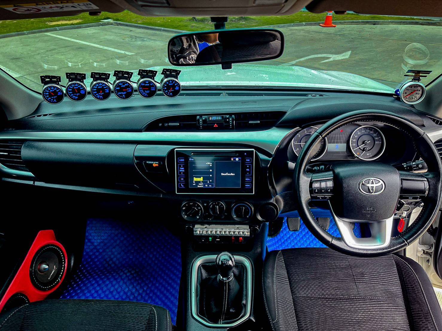 2019 TOYOTA HILUX REVO 2.4 E PLUS PRERUNNER SMART CAB