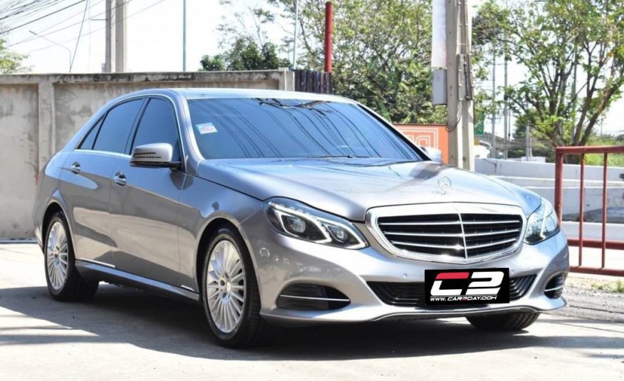 2015 Mercedes-Benz E300 BLUETEC HYBRID