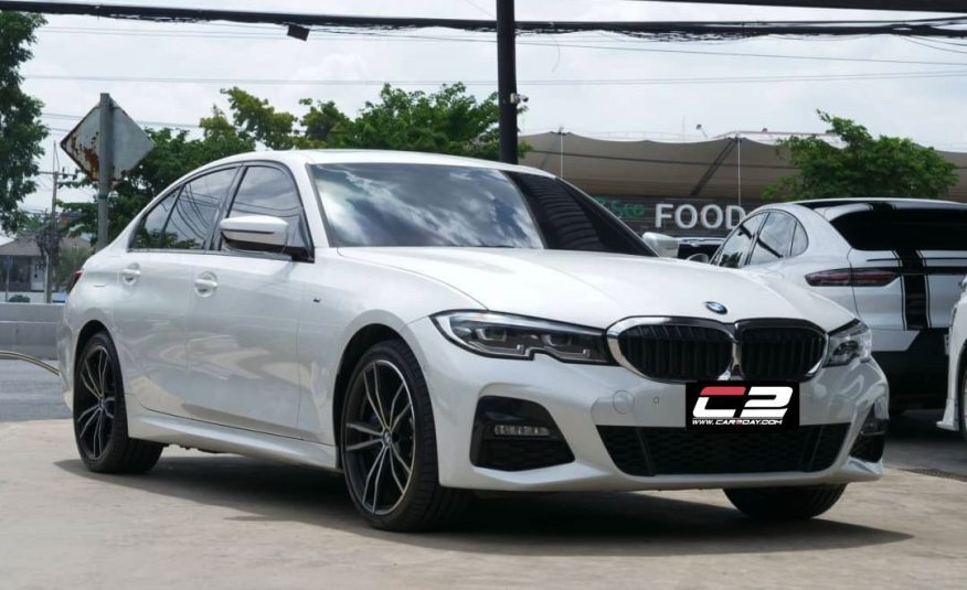 2020 BMW 330e M sport G20