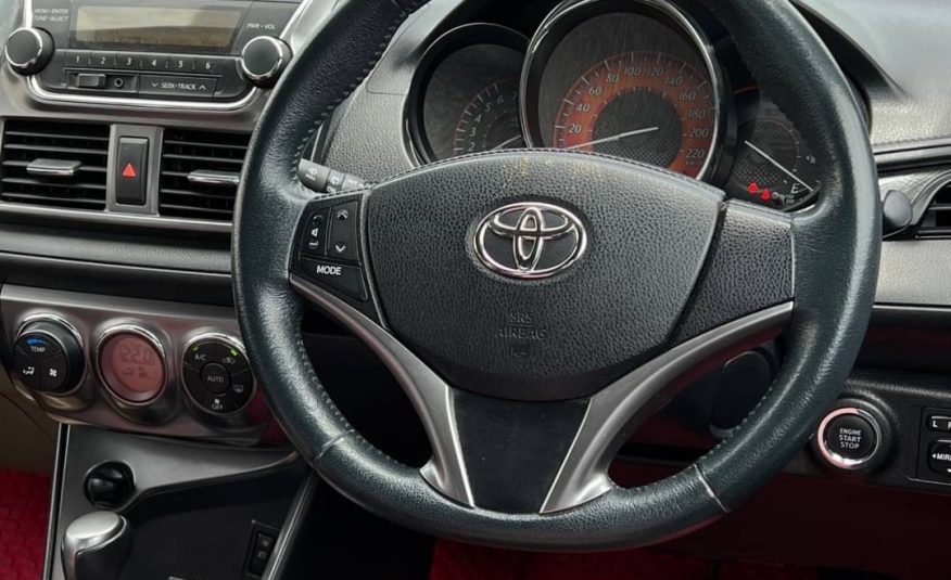 2015 TOYOTA YARIS 1.2G