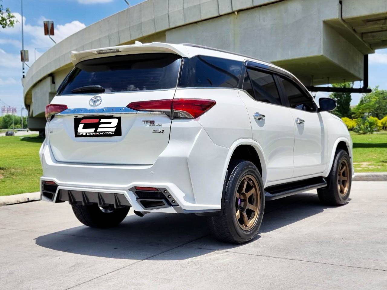 2016 TOYOTA FORTUNER 2.8 V 2WD