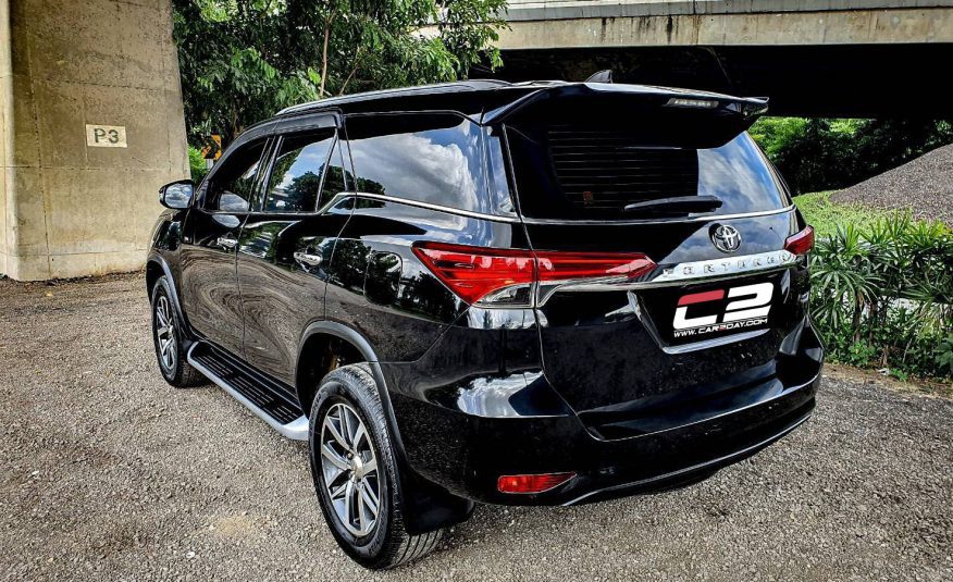 2018 TOYOTA FORTUNER 2.4 V