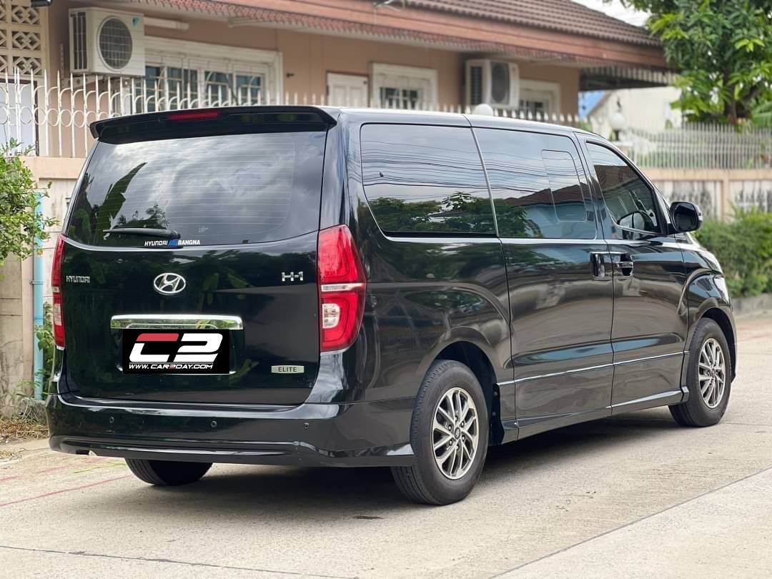 2019 Hyundai H-1 2.5 รุ่น Elite Van