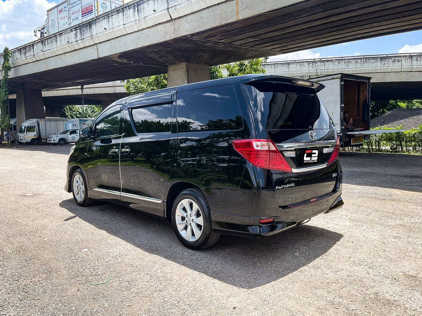2014 TOYOTA ALPHARD 2.4