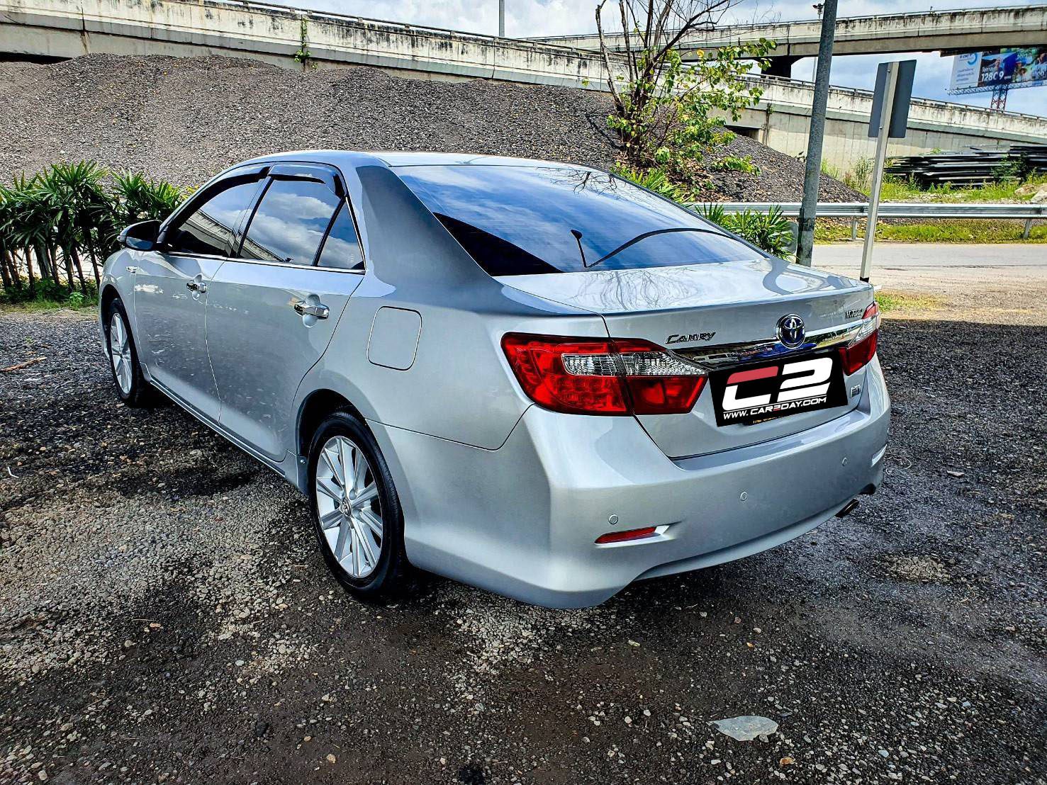 TOYOTA CAMRY 2.5 HV HYBRID DVD
