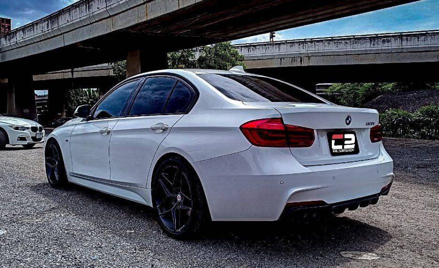 2016 BMW SERIES 3 320i