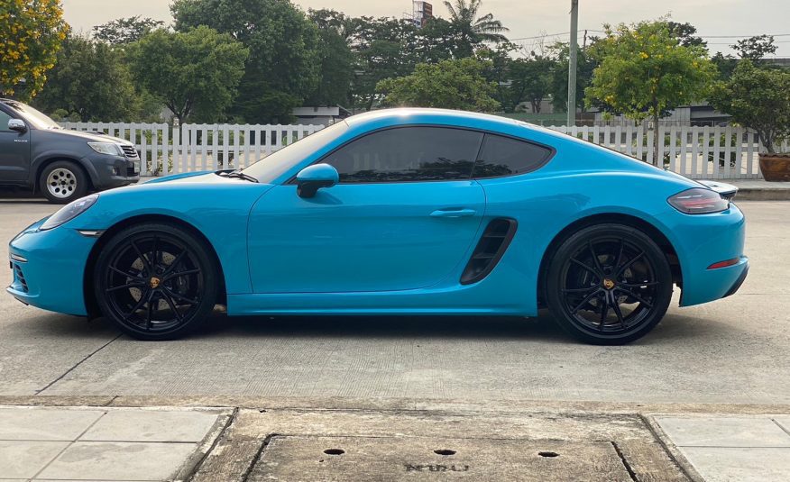 2017 Porsche 718 Cayman