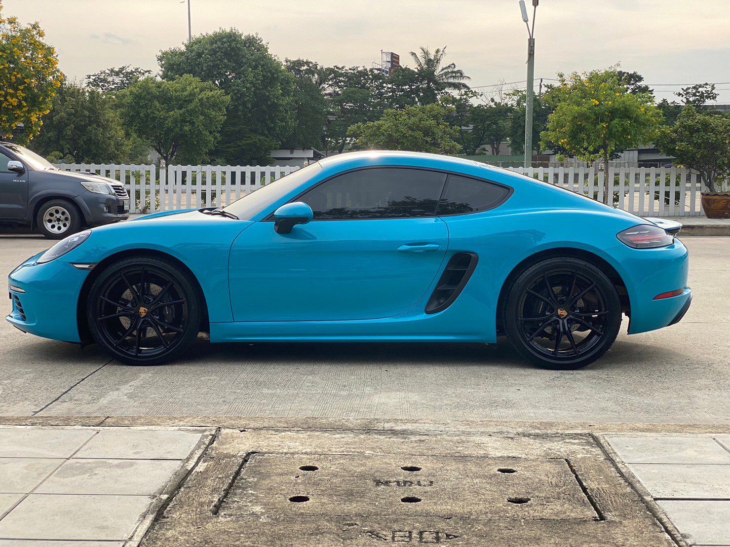 2017 Porsche 718 Cayman