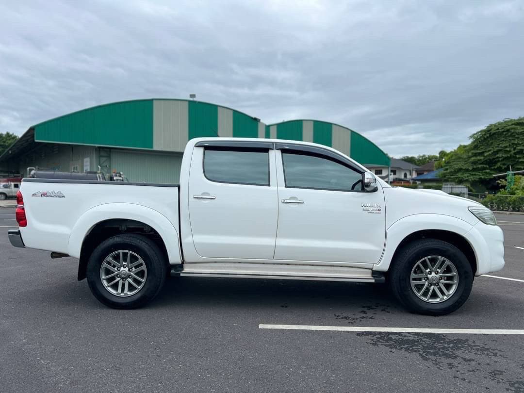 2012 TOYOTA VIGO CHAMP Pickup 4dr DCab Prerunner G Auto 5sp RWD