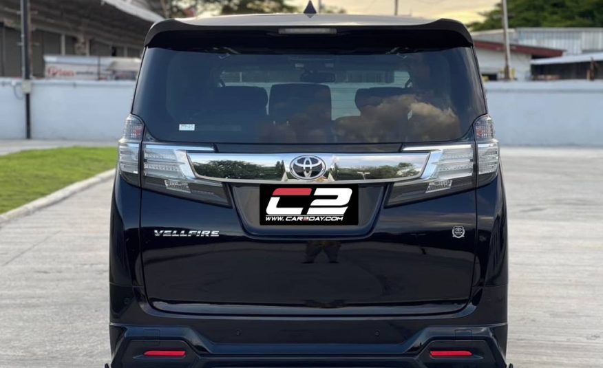 2015 Toyota Vellfire 2.5 ZG Edition