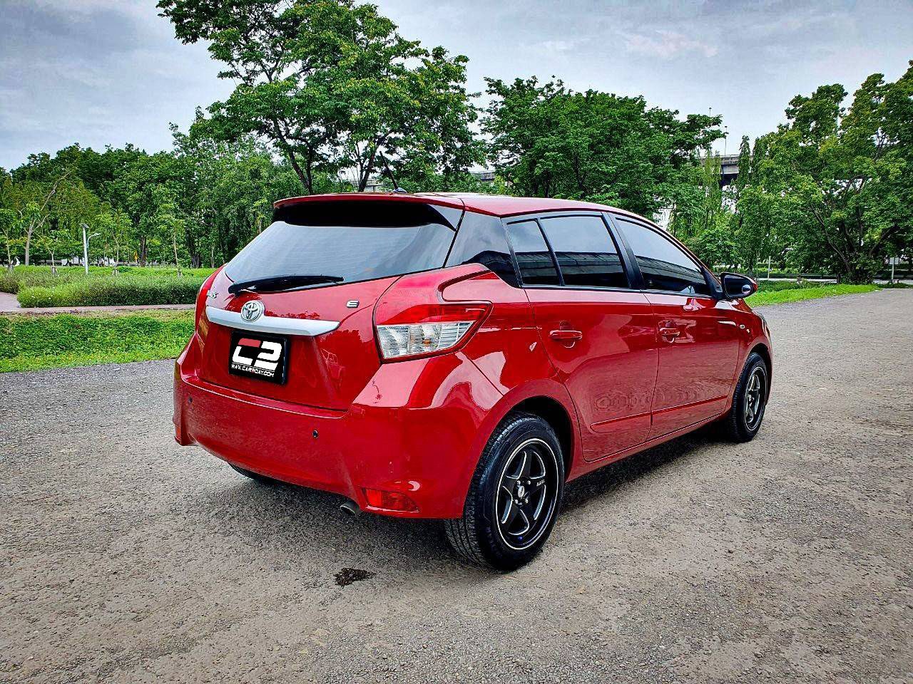 2014 TOYOTA YARIS ECO 1.2 E