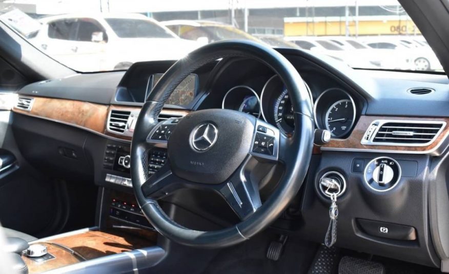 2015 Mercedes-Benz E300 BLUETEC HYBRID