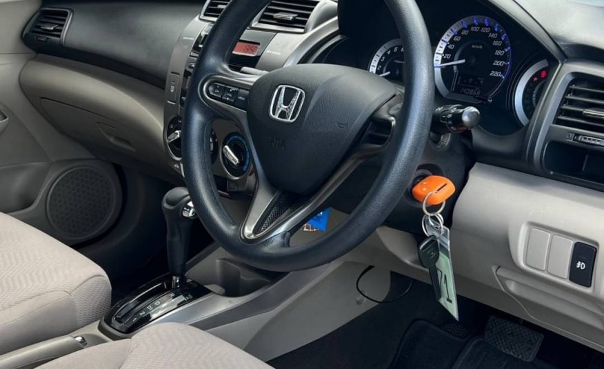 2013 HONDA CITY 1.5V