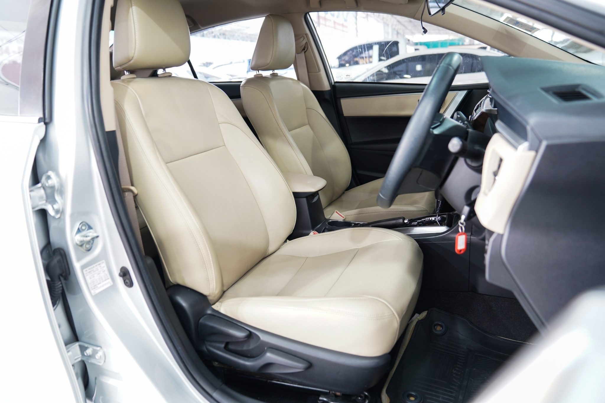 2016 TOYOTA ALTIS 1.6 G AT