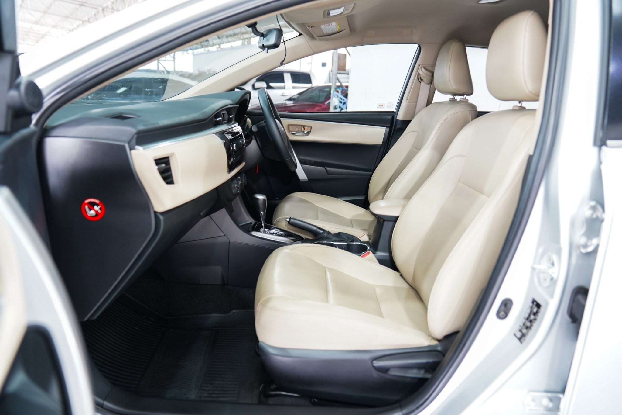 2016 TOYOTA ALTIS 1.6 G AT