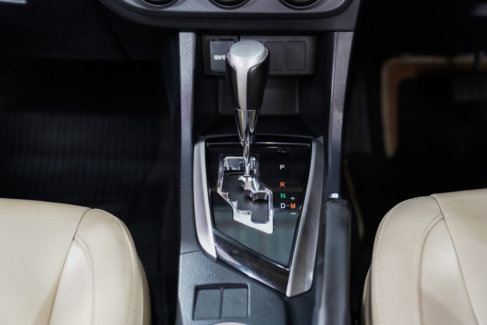 2016 TOYOTA ALTIS 1.6 G AT