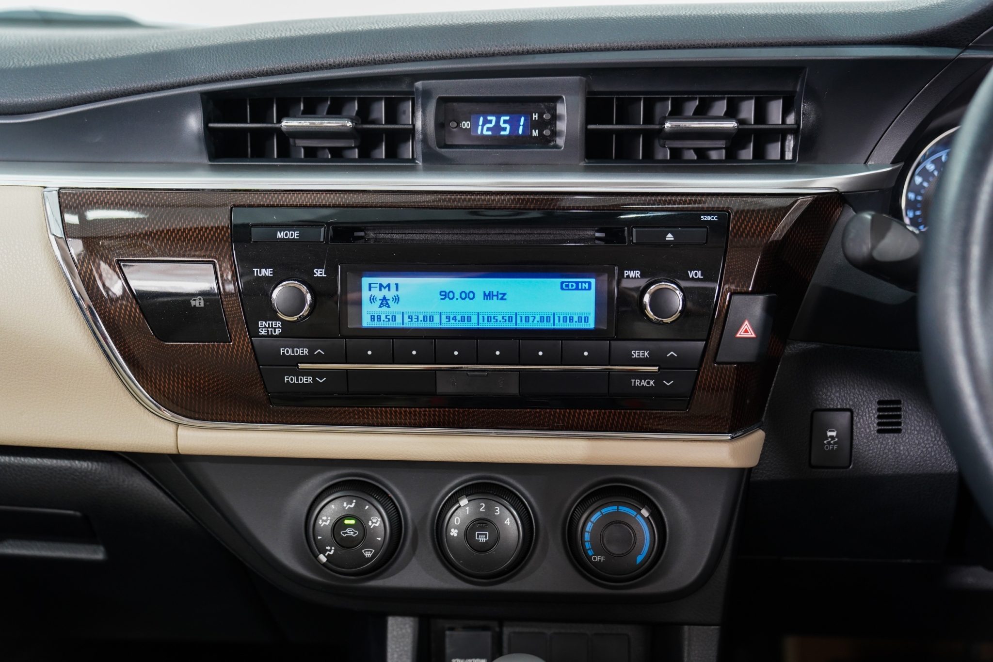 2016 TOYOTA ALTIS 1.6 G AT