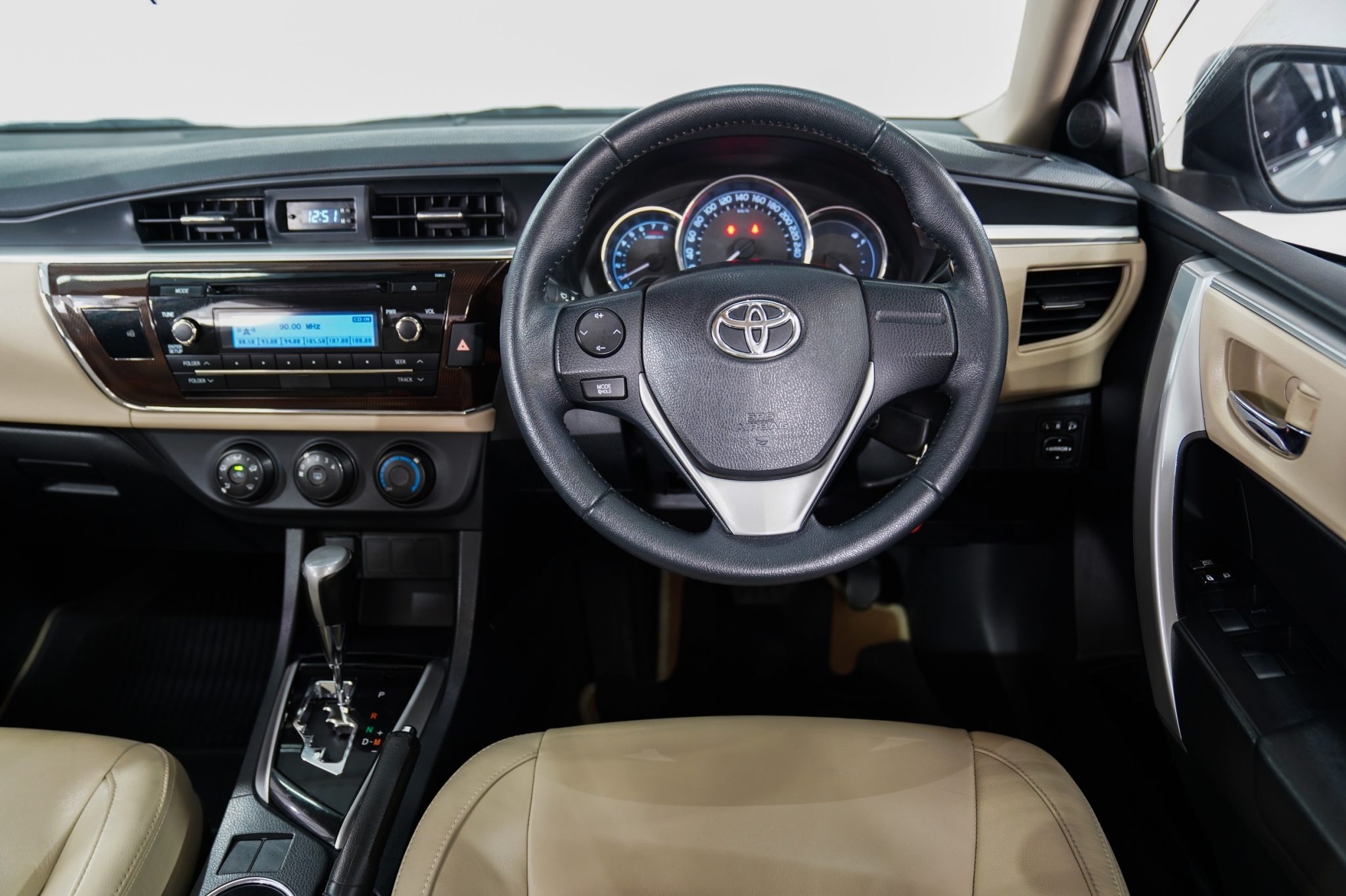 2016 TOYOTA ALTIS 1.6 G AT