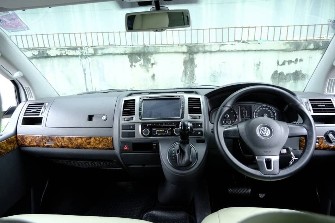 2015 VOLKSWAGEN CARAVELLE 2.0 BITDI