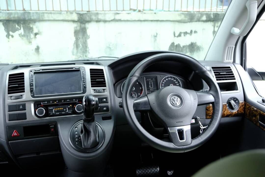 2015 VOLKSWAGEN CARAVELLE 2.0 BITDI