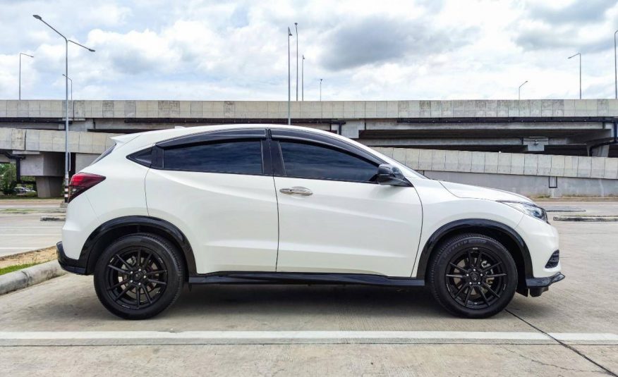 2019 HONDA HRV 1.8 RS