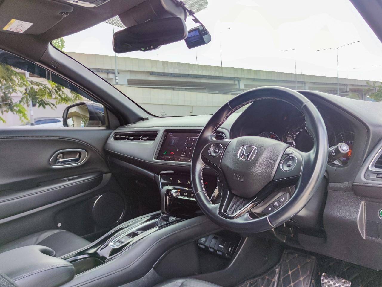 2019 HONDA HRV 1.8 RS