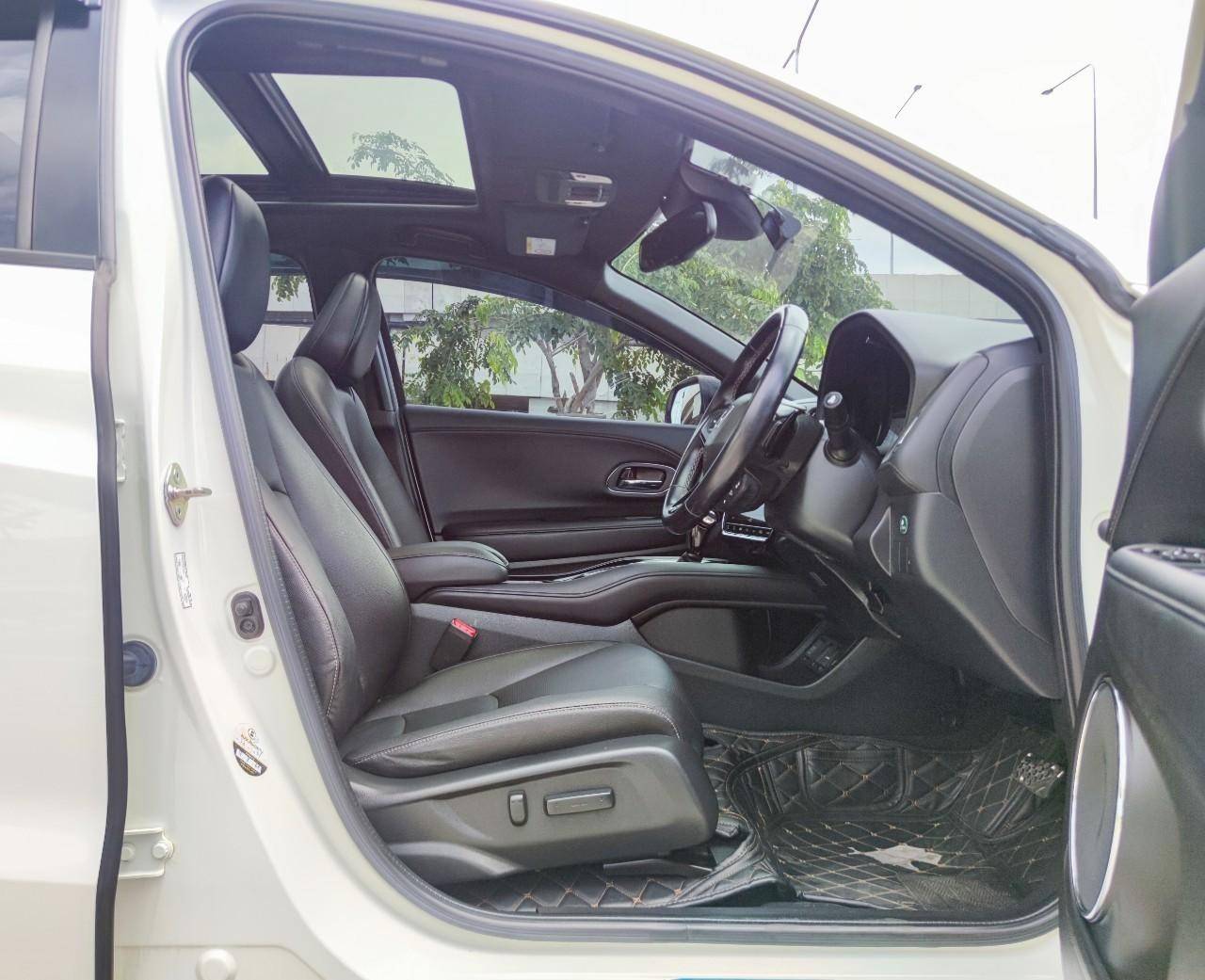 2019 HONDA HRV 1.8 RS