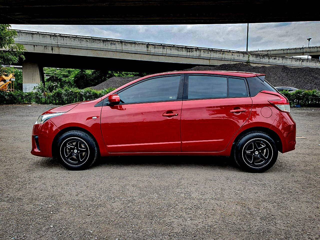 2014 TOYOTA YARIS ECO 1.2 E